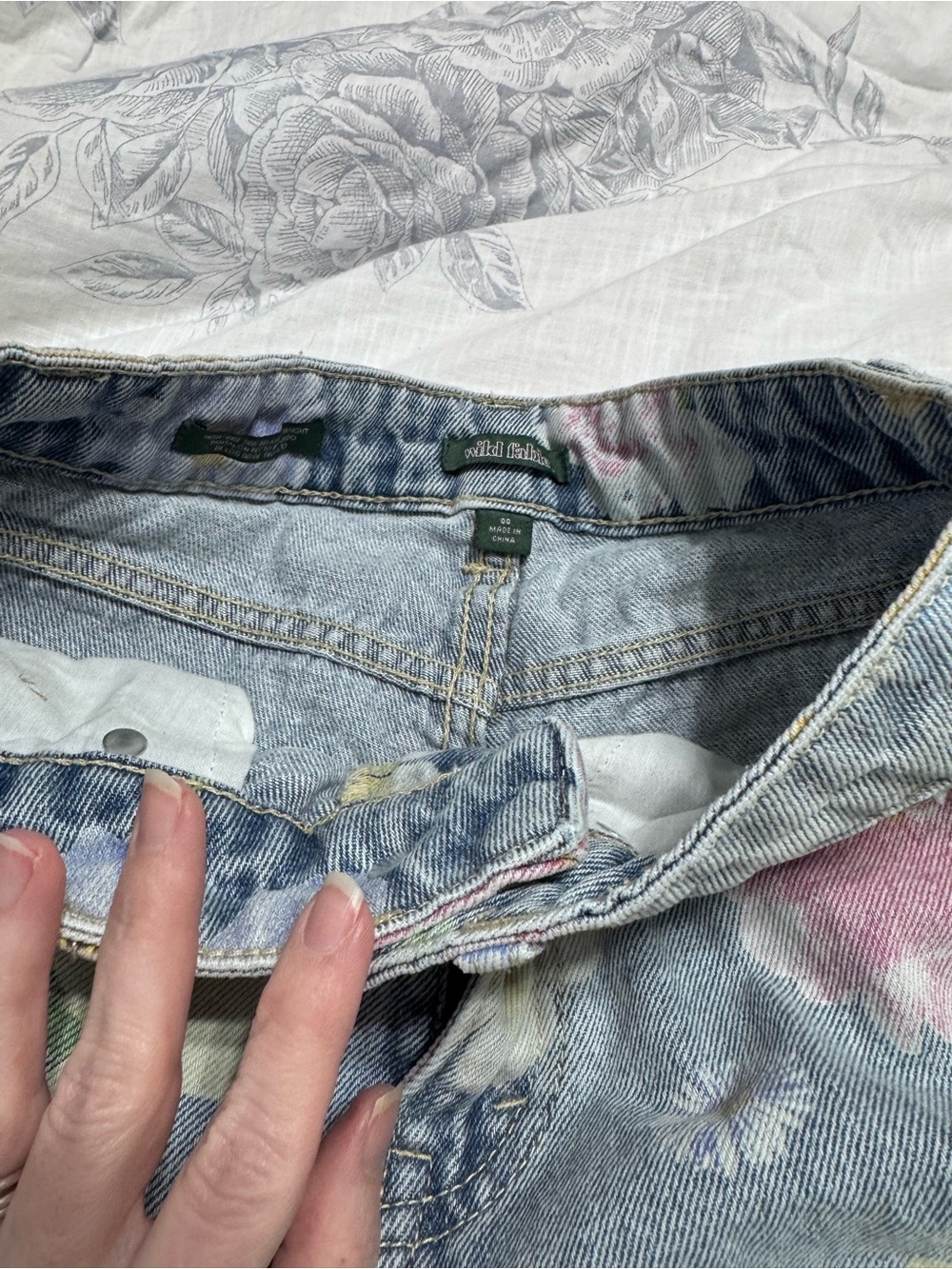 Wild Fable Floral Jeans Size 00 - Picture 6 of 10